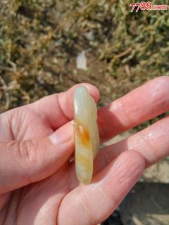 新疆和田玉籽料大日如来